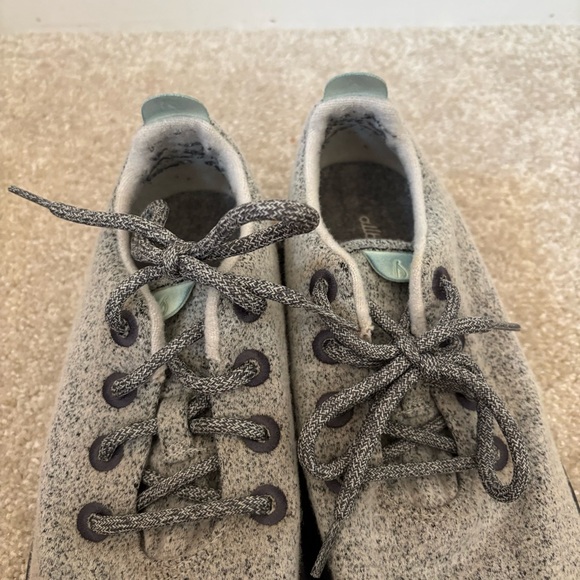 Women’s Allbirds Sweater Sneakers - Picture 5 of 7